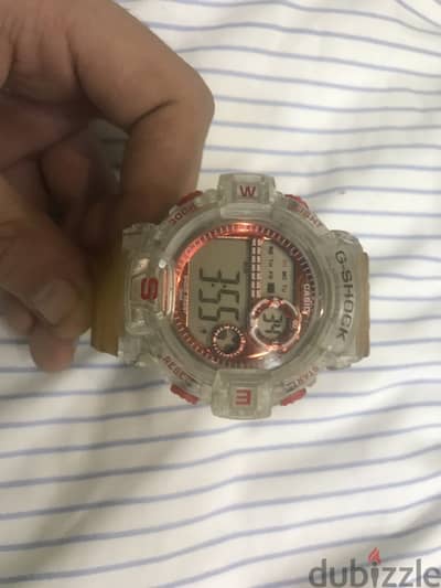 G-shock casio الاوستيك بتعها عايز يتغير. . للبيع لاعلي سعر بس