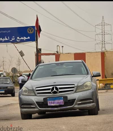 Mercedes-Benz C250 2012
