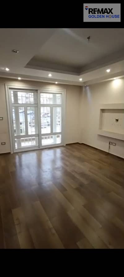  Unbeatable price in Madinaty! 89 sqm ground-floor apartment in B11, fully paid to Talaat Moustafa, private finishing, no garden. Asking 4M. . . . . . . . .