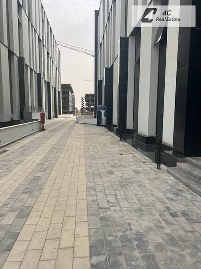 مكتب للبيع في موقع مميز في كمباوند هايد بارك التجمع الخامس ب سعر لا يقارن - for sale in hyde park new cairo