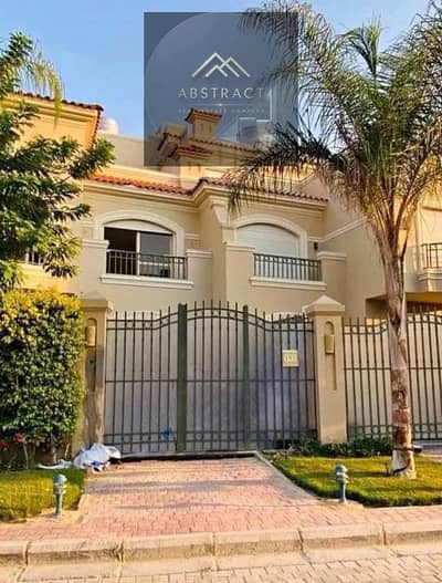 فيلا للبيع استلام فورى فى La vista city متشطبه الترا- مودرن بالتكيفيات الاستلام ب10% فقط بجوار-مراكز الأعمال
