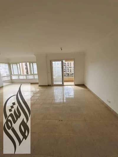 شقة للبيع بمدينتي  165 متر فى  B11   فيو مفتوح على جاردن طرفية
