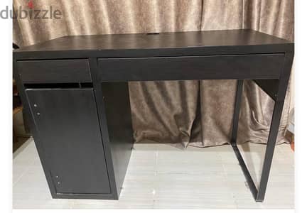 مكتب ايكيا المقاس 105x50 السعر 3500