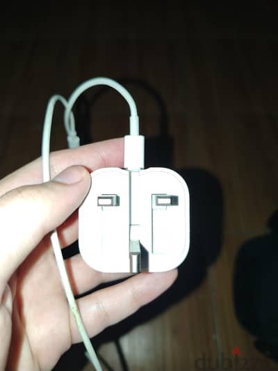 شاحن Apple 20w اصلي مع الكيبل بتاعه