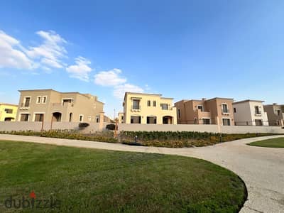 Fully finished with ACs Standalone Villa for Rent in City Gate Diar Qatari New Cairo Ready for Immediate Move