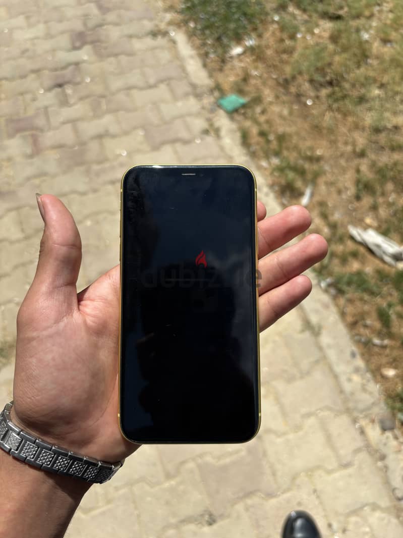 Apple - iPhone 11 1