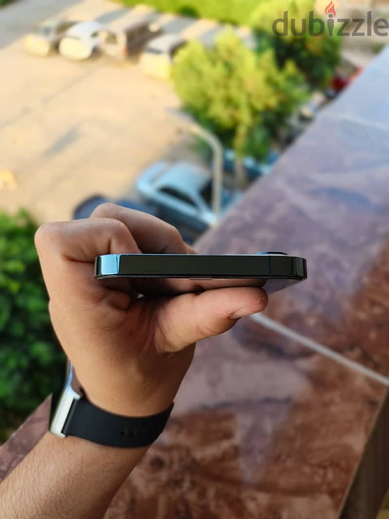 Apple - iPhone 12 Pro Max 3