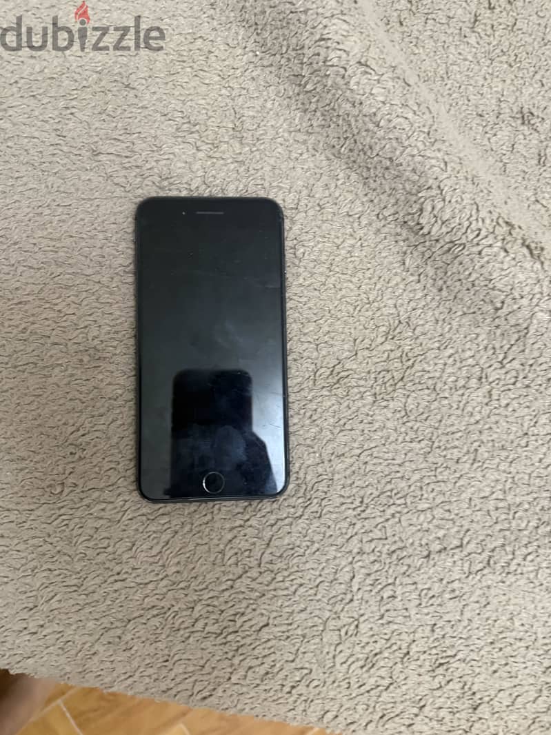 Apple - iPhone 8 Plus 1