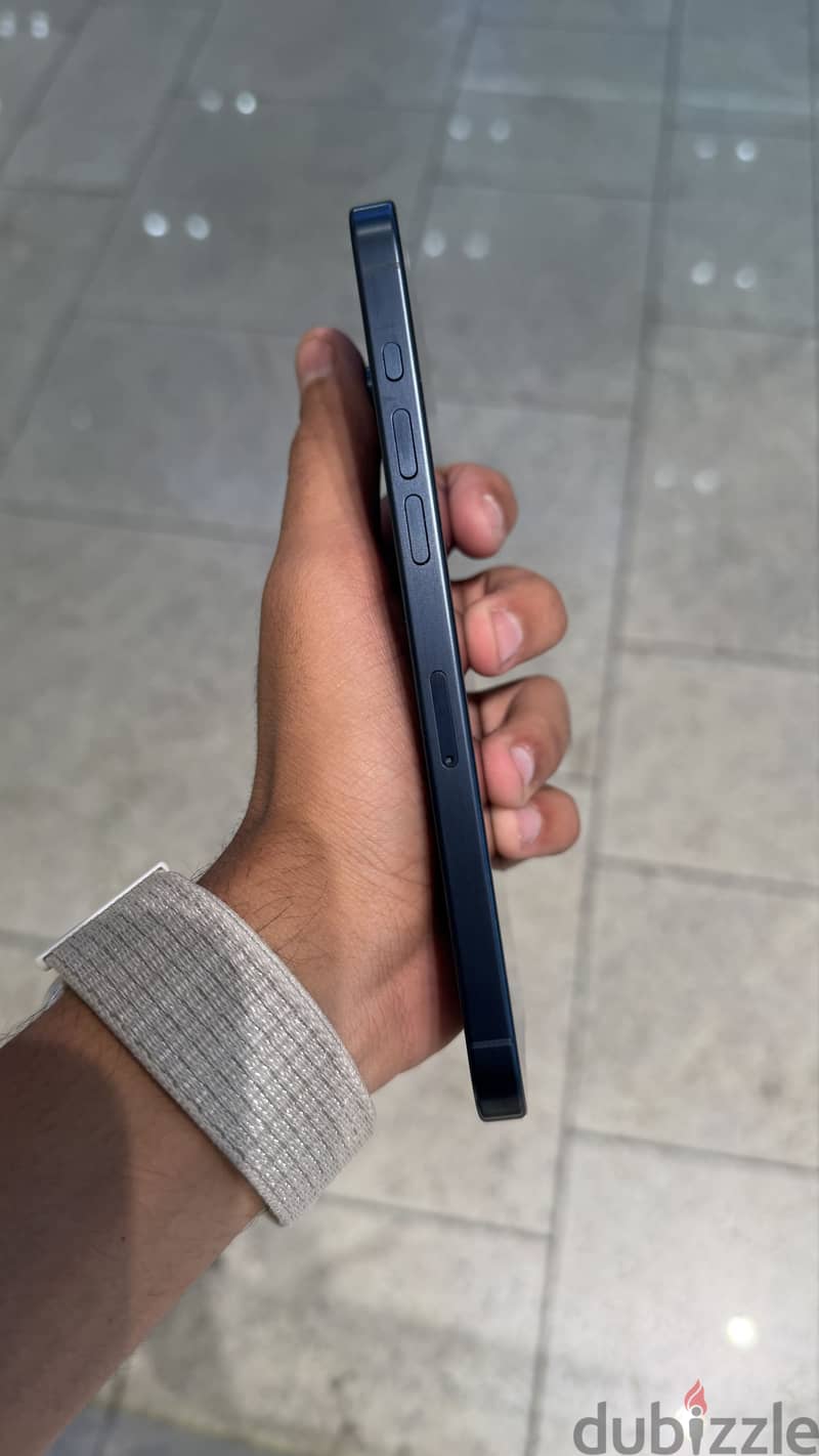 Apple - iPhone 15 Pro Max 2