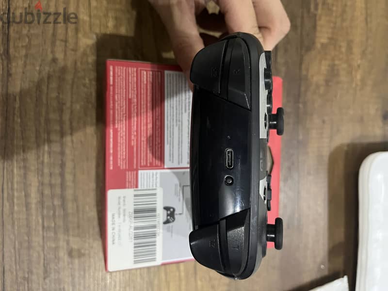 Nintendo switch pro controller 3