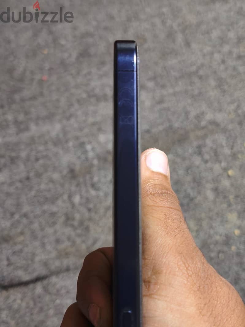 Apple - iPhone 15 Pro Max 8