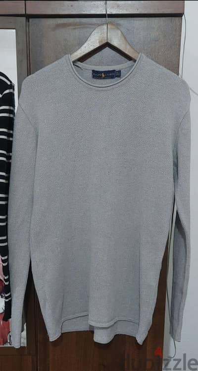 مقاسات  L و XL