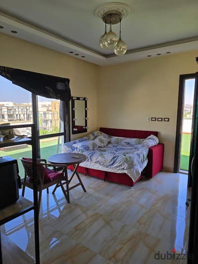 ستوديو مفروش للايجار – كمبوند كورت يارد، بيفرلي هيلز Furnished Studio for Rent – Courtyard, Beverly Hills