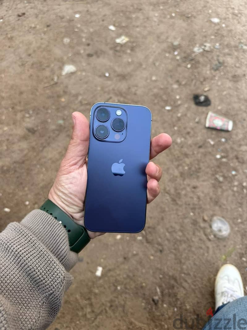 Apple - iPhone 14 Pro 3