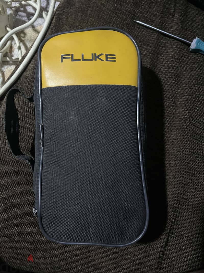 FLUkE 1