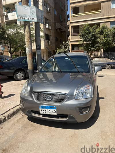 Kia Carens 2010 for sale
