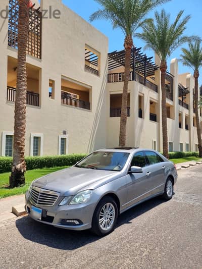 Mercedes-Benz E300 2010