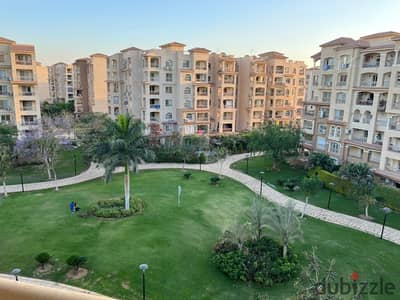 شقه للبيع في مدينتى 245م نموذج 500 فيو وايدجاردن بسعر لقطه