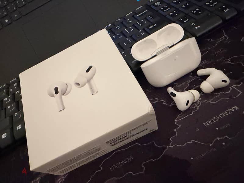 Airpods pro 2 type c with MagSafe case 2