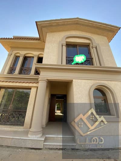 فيلاD3 للبيع اوفر تجاااارى فيو وايد جاردن ارض عدلة بمساحة 600م موقع مميز بجوار فندق الفورسيزون غير مجروحة فى مدينتى,القاهرة الجديدة madinaty,newcairo