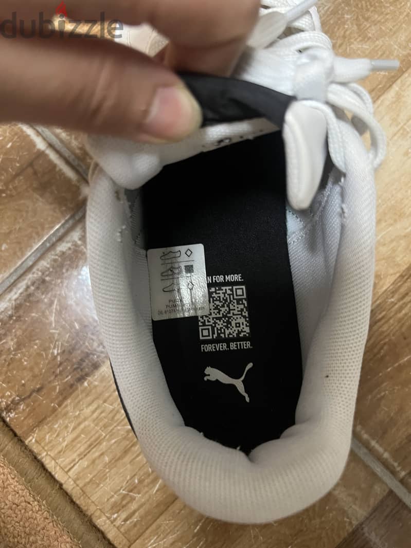 Original Puma white shoes 3