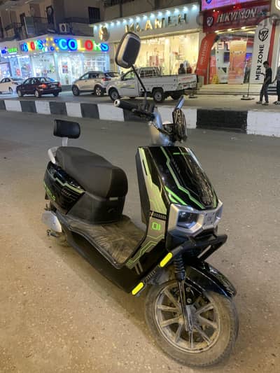 Scooter king lion كهرباء