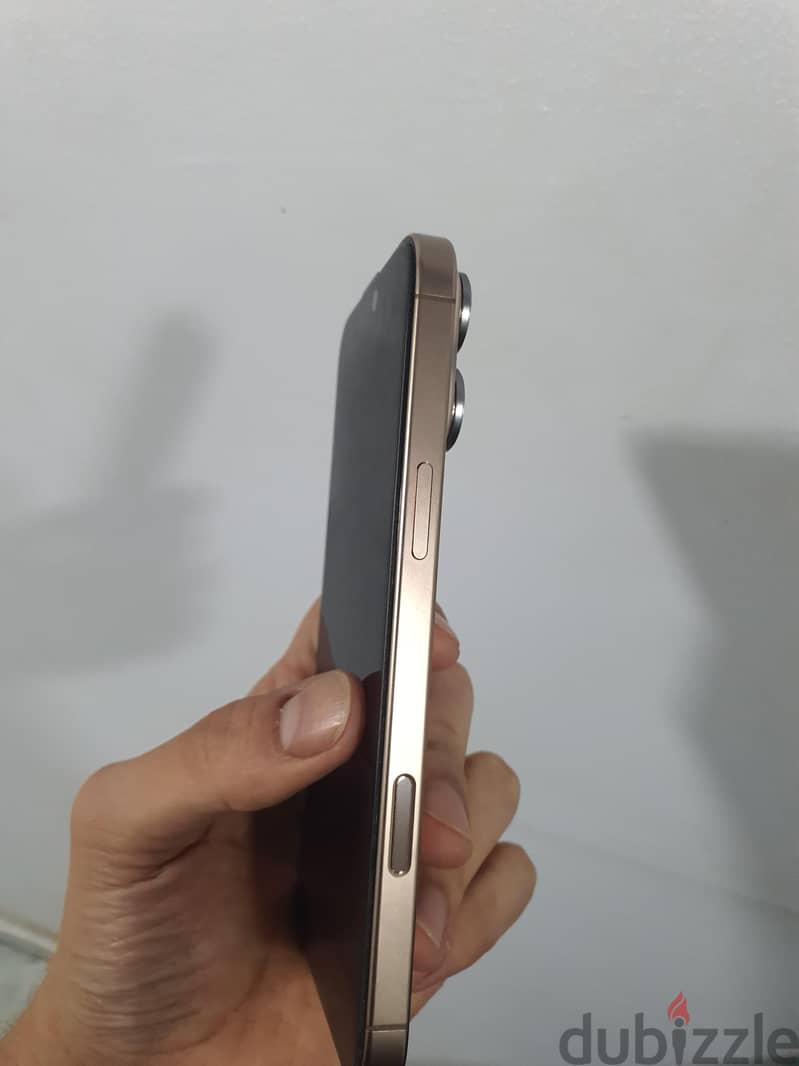 Apple - iPhone 16 Pro Max 2