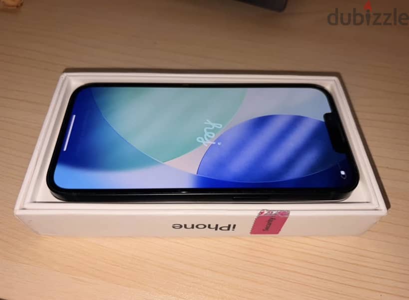 iPhone 13 4
