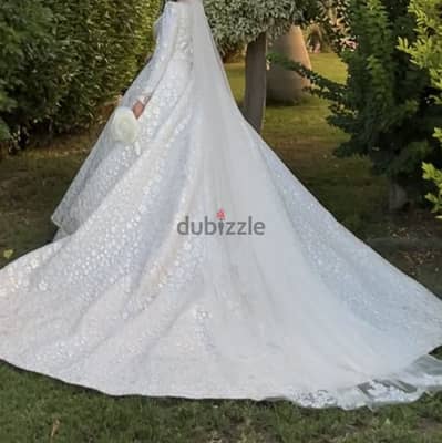 فستان زفاف استعمال مره واحده بحالتو الجديده