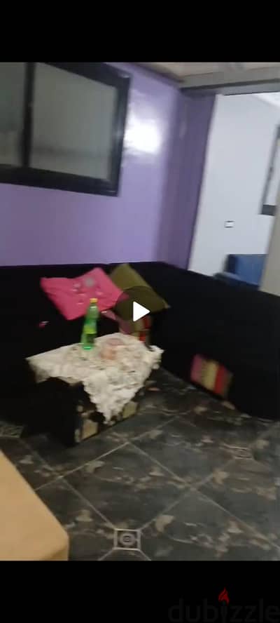 ركنة 3 قطع لون أسود في بيج