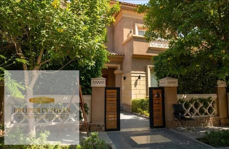 Turnkey Villa for Sale with high privacy and a private garage for two cars, located in a strong and prestigious community inside La Vista Compound at