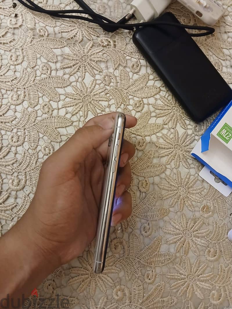 Apple - iPhone X 10