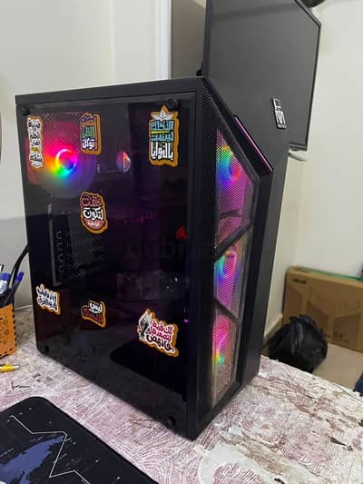 تجميعة جيمنج وجرافيك للبيع (RTX 3050 + i5 9th) - حالة زيرو بكراتين!