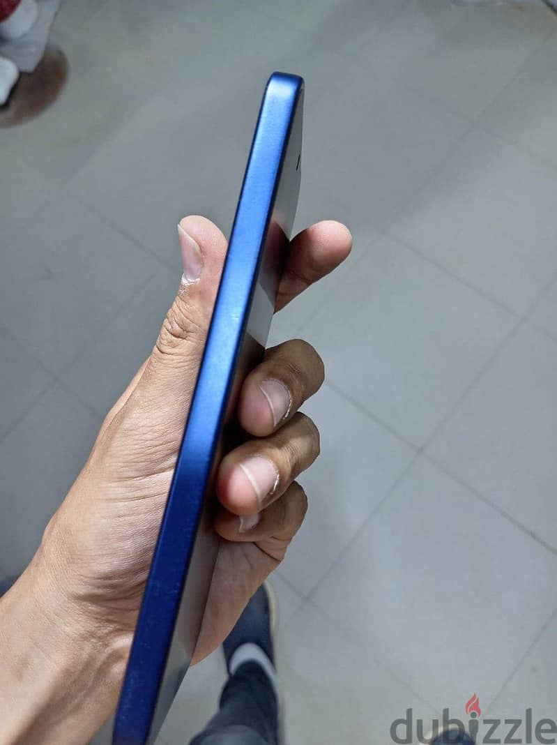 Vivo V70 FE 5G 3