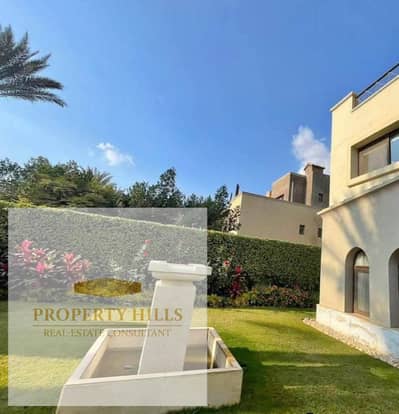 Villa for sale in a prime location, vibrant area opposite Towne Hyde Park