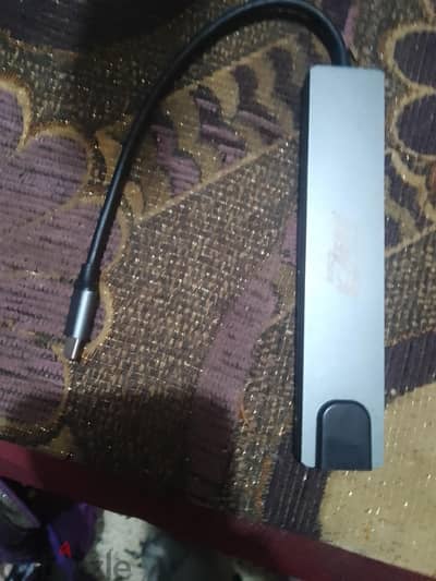 usb هب1×8 hub