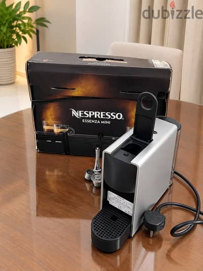 Nespresso Essenza Mini Coffee Machine - Silver Color (New condition)