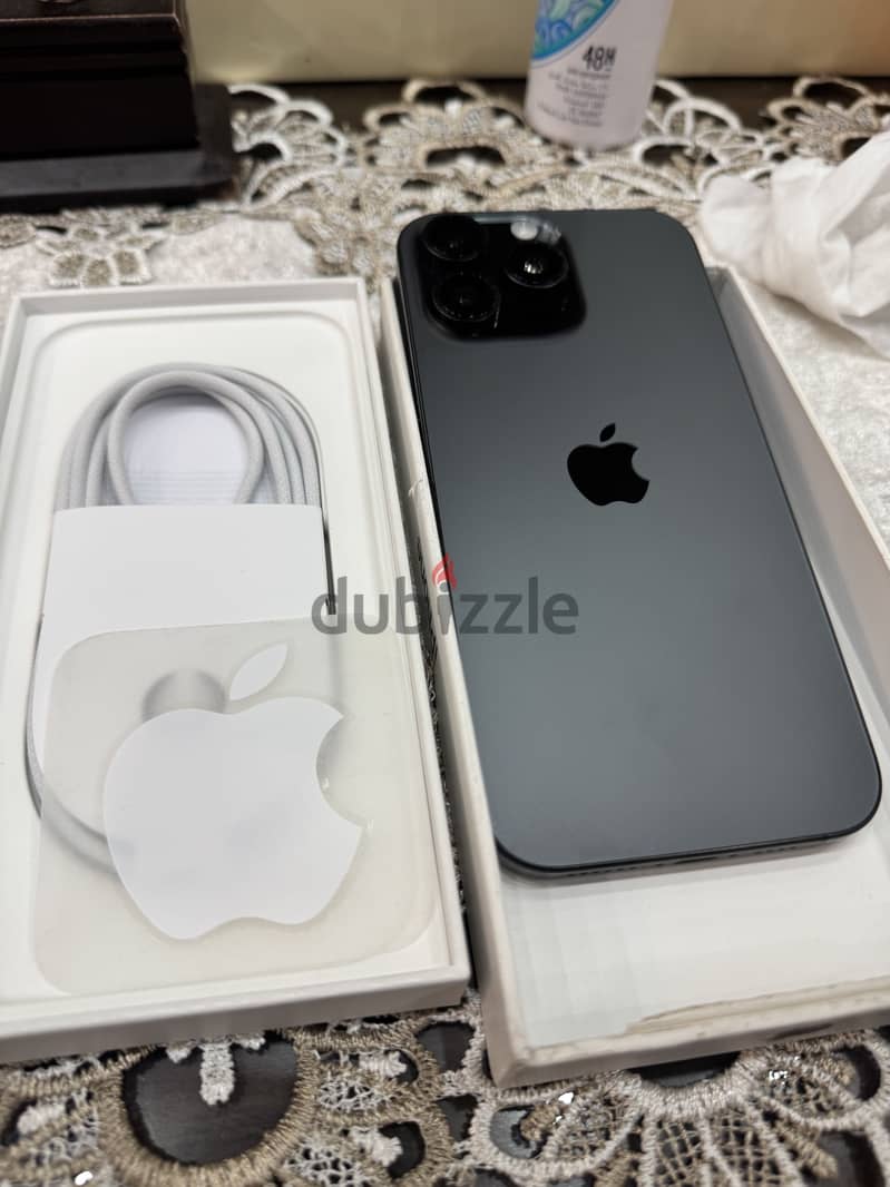 Apple - iPhone 16 Pro Max 1