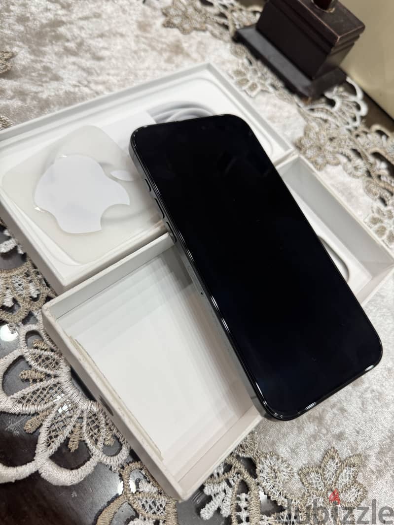 Apple - iPhone 16 Pro Max 2