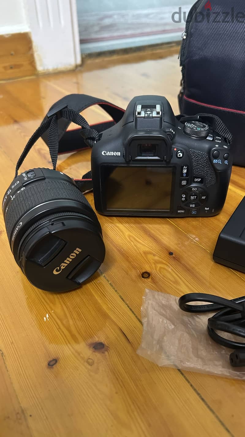 Canon EOS 2000D + 18-55mm Lens + Bag & Charger 3