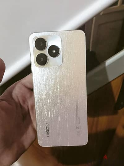 Realme C53