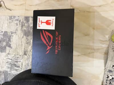 ASUS ROG Strix SCAR 18 Rtx5070ti