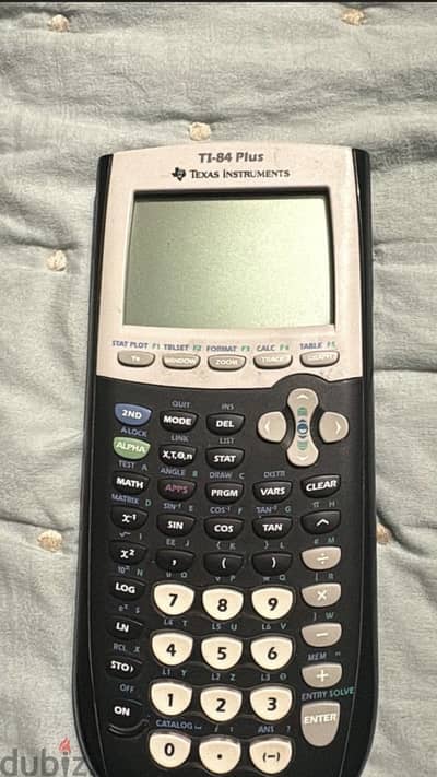Graphic calculator very good condition Ti-84 plus Texas Instruments