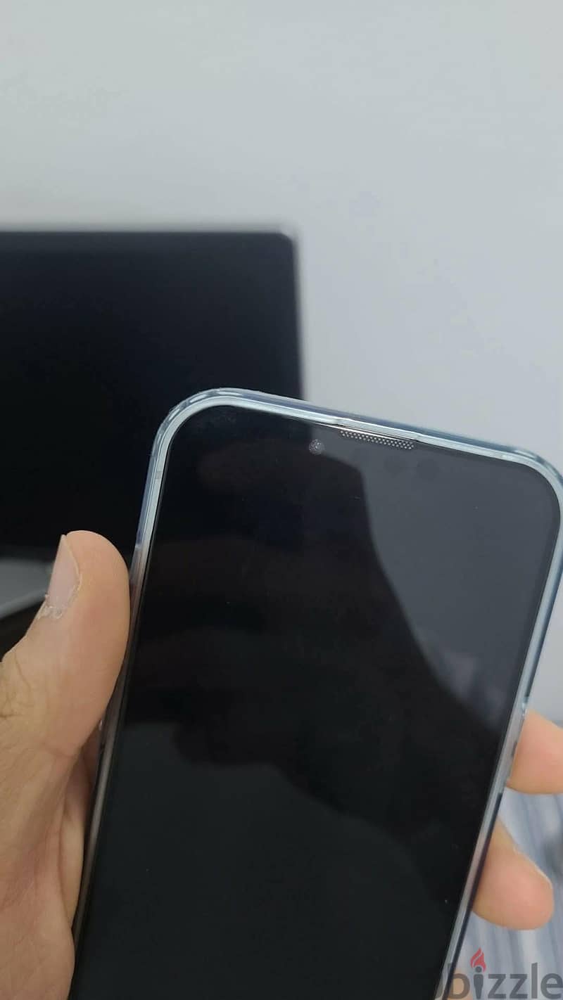 Apple - iPhone 14 2