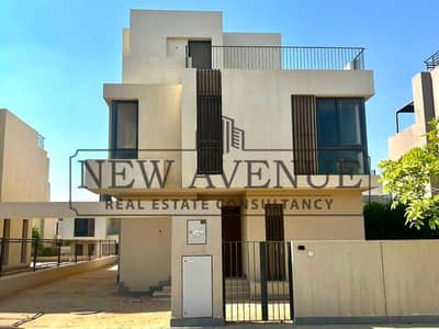 فيلا مستقلة  جاهزه للسكن - نصف تشطيب  في سوديك ايست من تطوير شركه سوديك SODIC East Type XV |