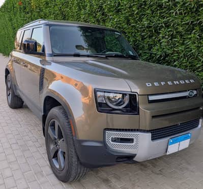 Land Rover Defender 2024 P300 S