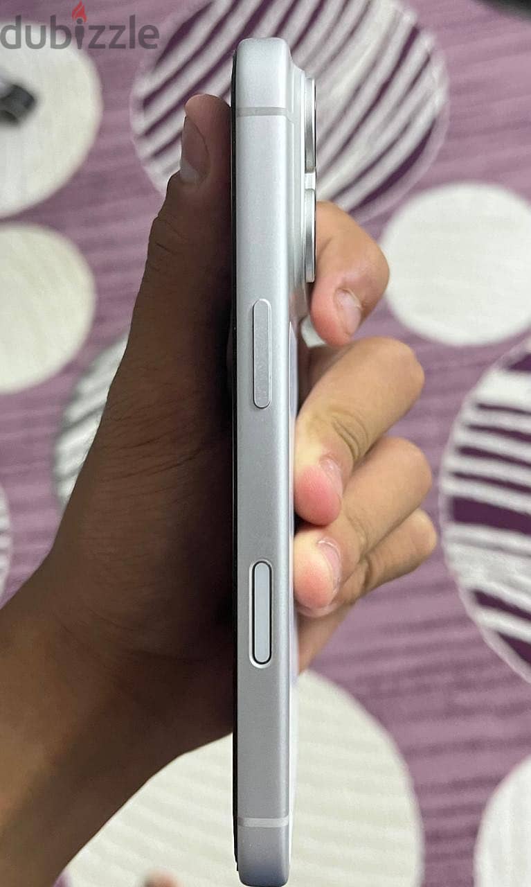 Apple - iPhone 17 Pro 5