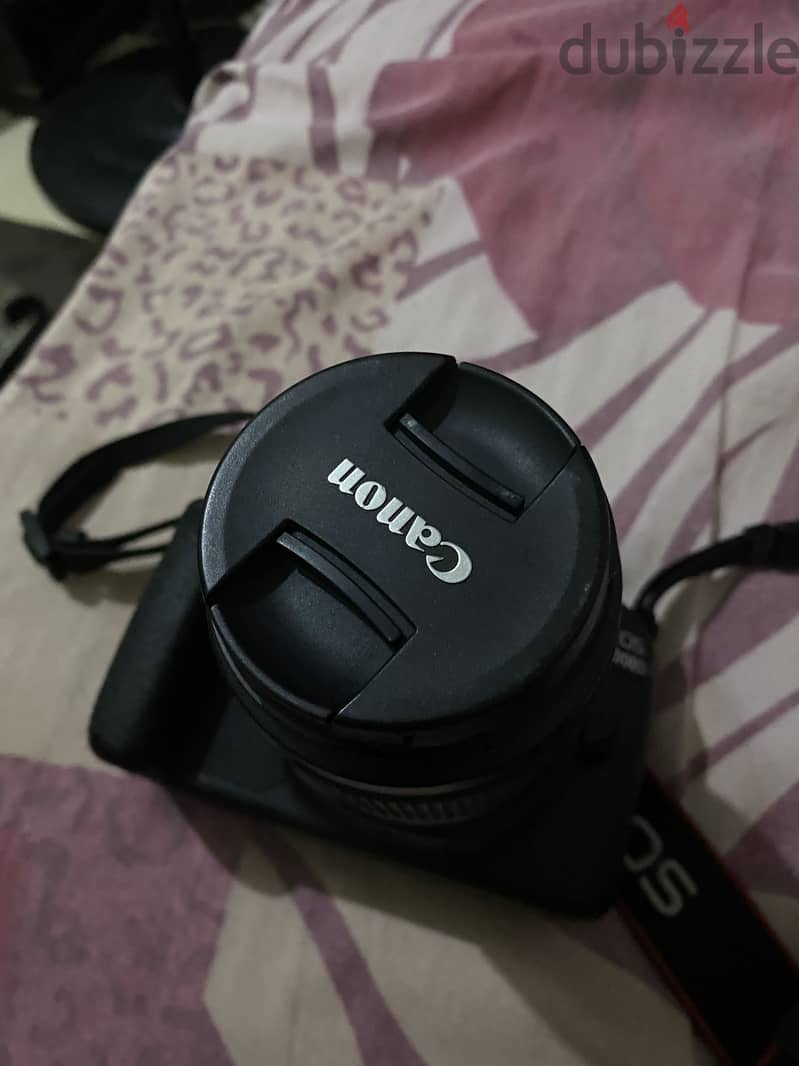 Camera canon 2000D 2