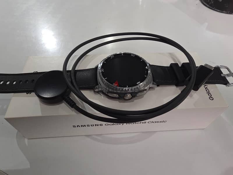 Samsung Galaxy Watch 8 Classic 6
