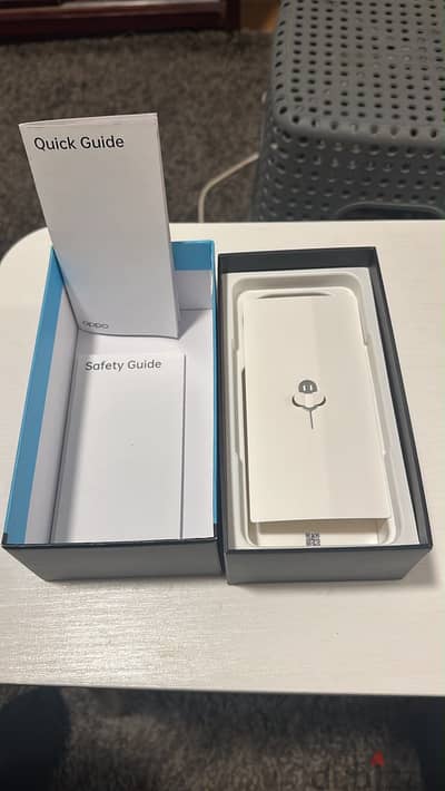 OPPO A77s